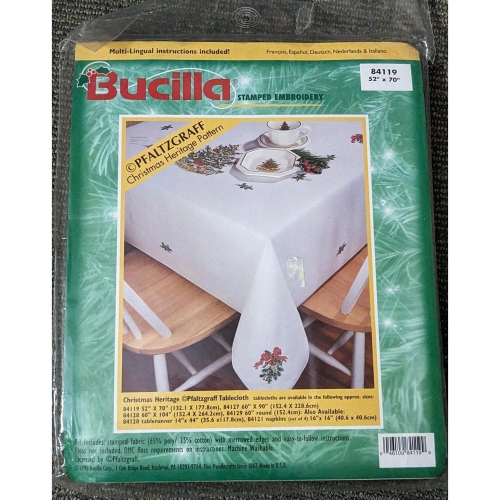Pfaltzgraff Christmas Heritage Tablecloth Kit 1999 Bucilla Stamped Cross Stitch